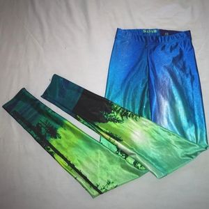 Blackmilk Aurora Skye Leggings XS